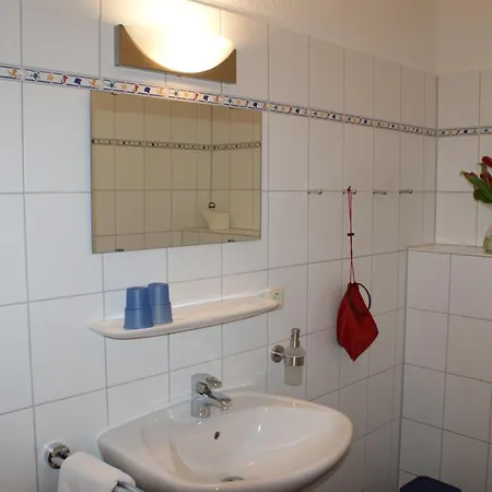 Zum Leuchtturm 3* Bastorf