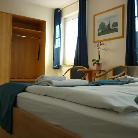 Zum Leuchtturm Bastorf