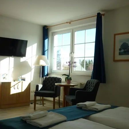 Zum Leuchtturm Gasthof